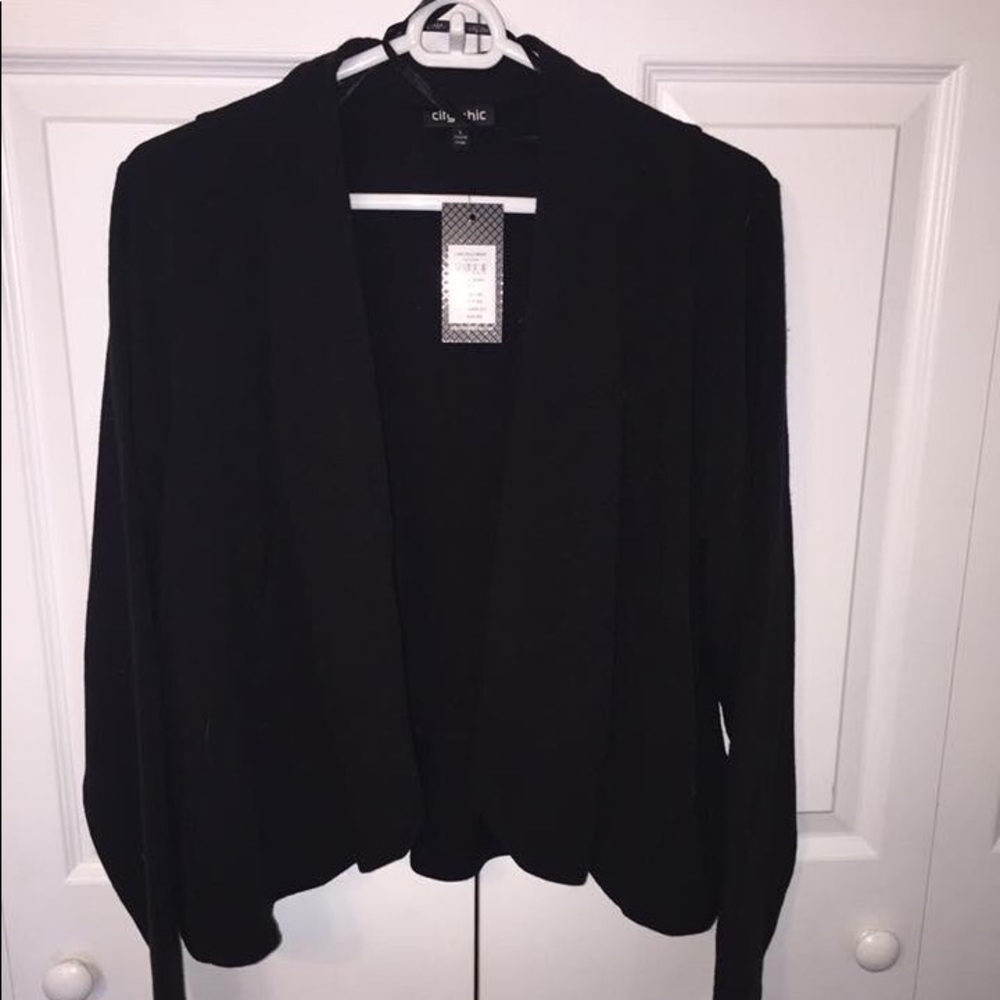 City chic Womens black shrug L (20)